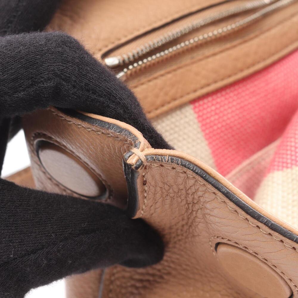 GUCCI Authentic Cream Leather Bamboo Bag - Picture 5 of 15